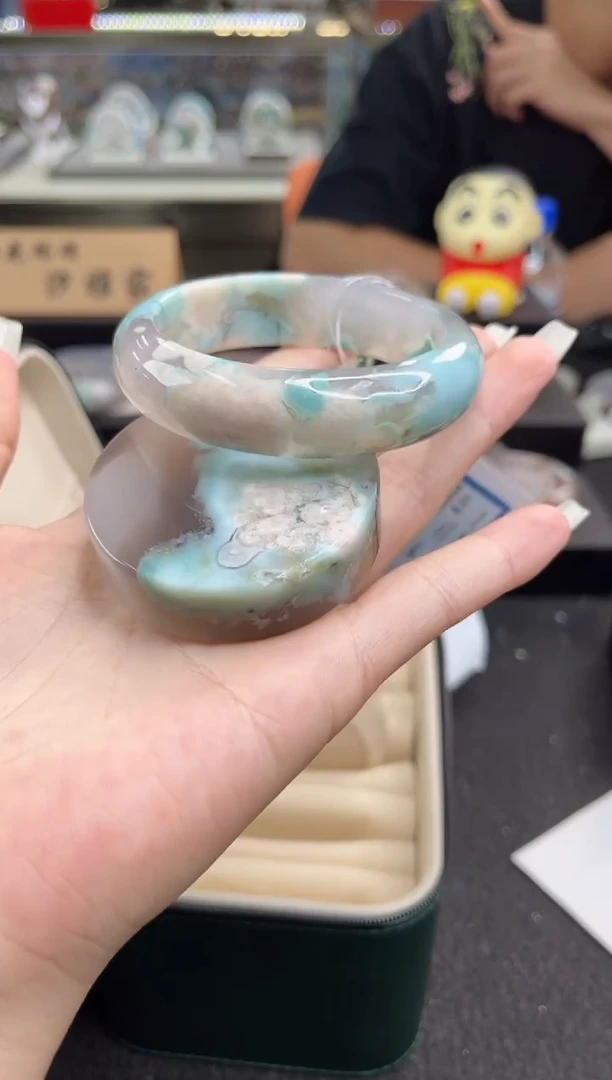 未镶嵌手镯石英质玉尘*丷圈口（赠品镯心）