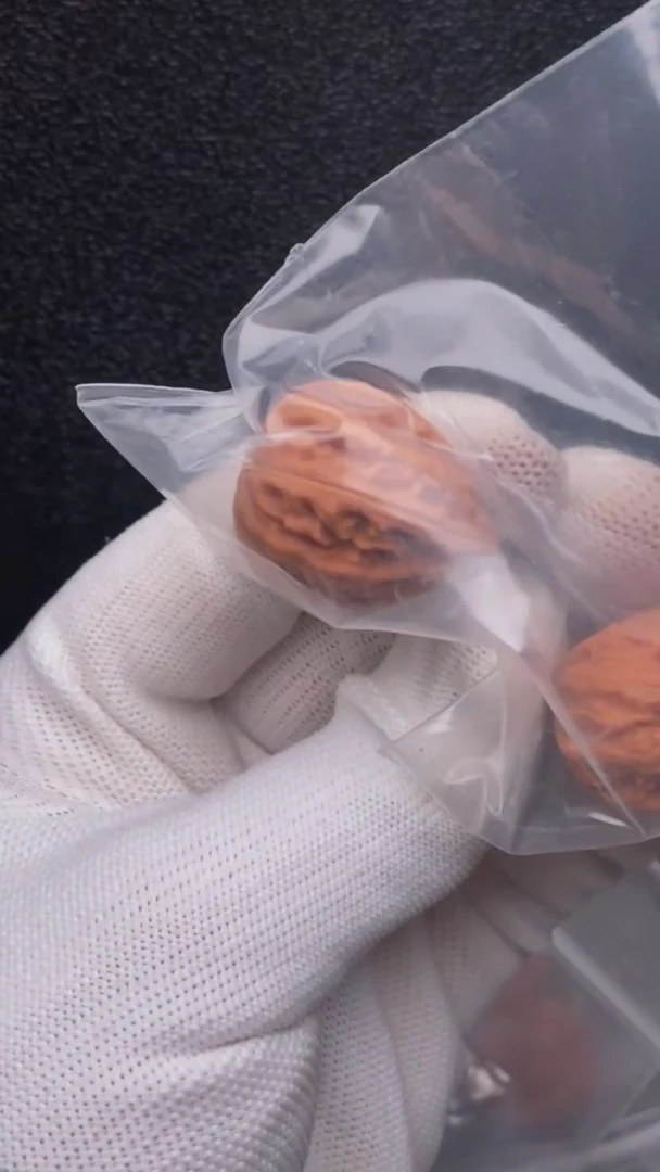 【闪购商品】文玩核桃把件粗筋瓜子