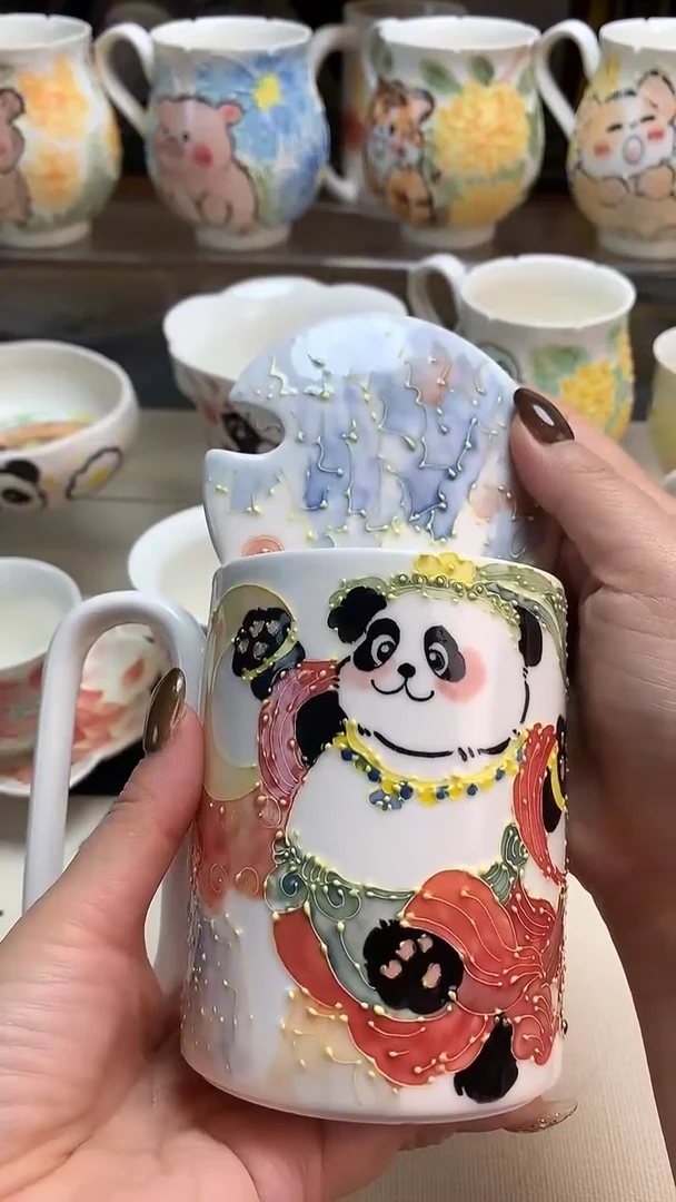 一味*手绘*熊猫之仙气飘飘带盖马克杯