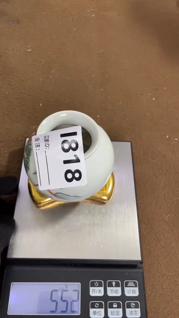 编码L818瓷器摆件（代拍链接）