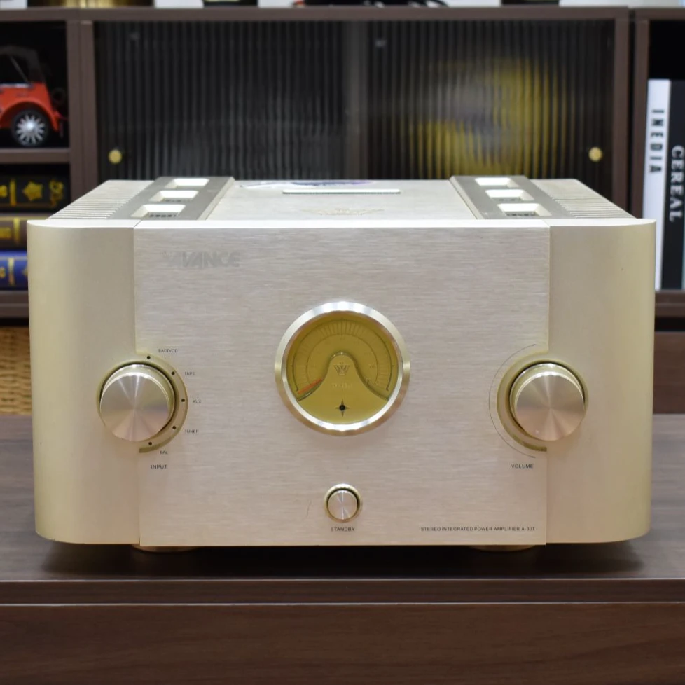 丹麦皇冠AVANCE A30T 专业HiFi大功率电子管功放