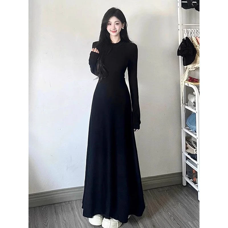 【月光女神】赫本黑色长袖连衣裙秋冬法式气质收腰修身打底长裙裙子