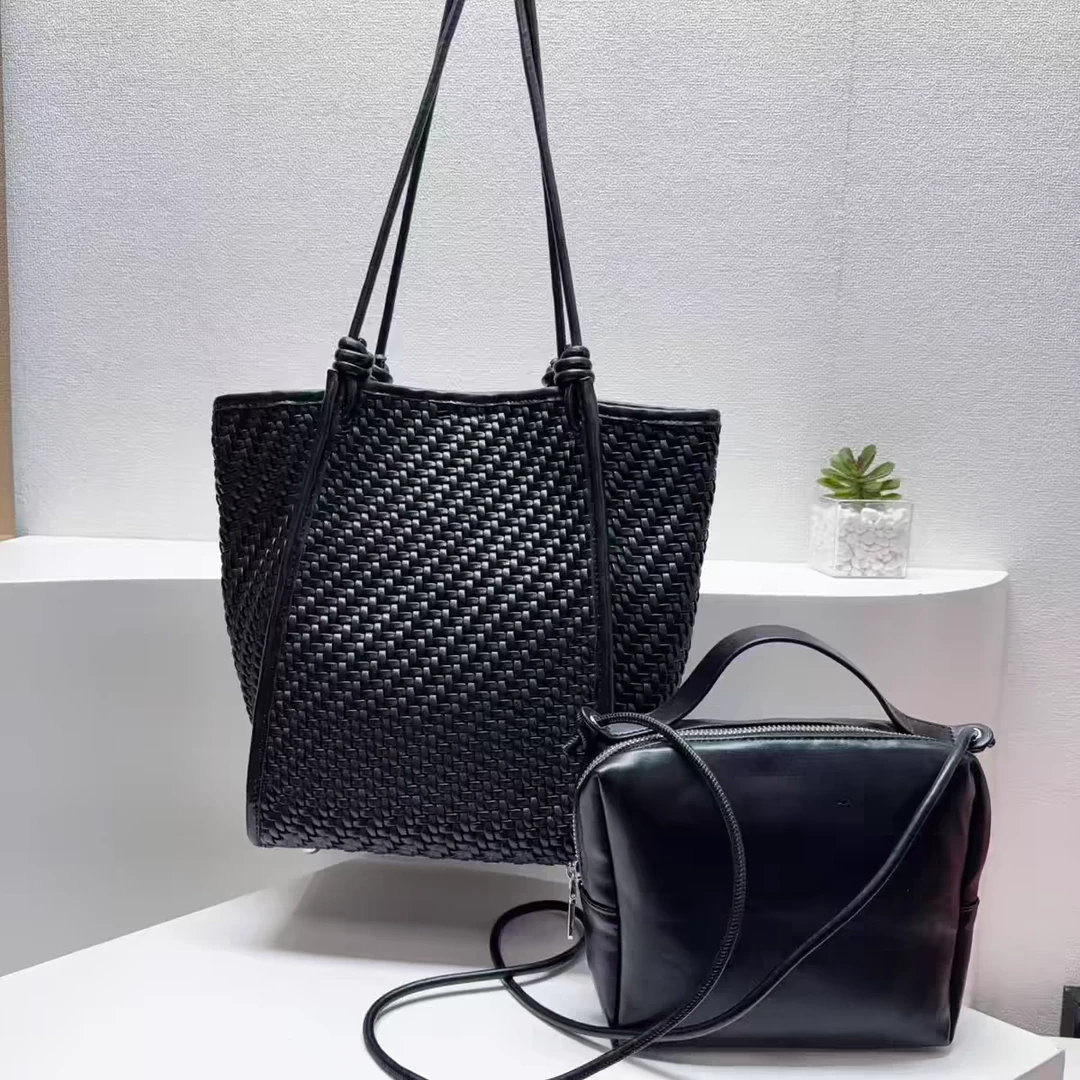 手工编织慵懒托特包2025新款时尚休闲高级感腋下包字母包两件套