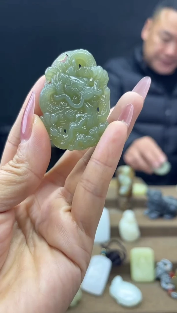 颈饰未镶嵌和田玉11