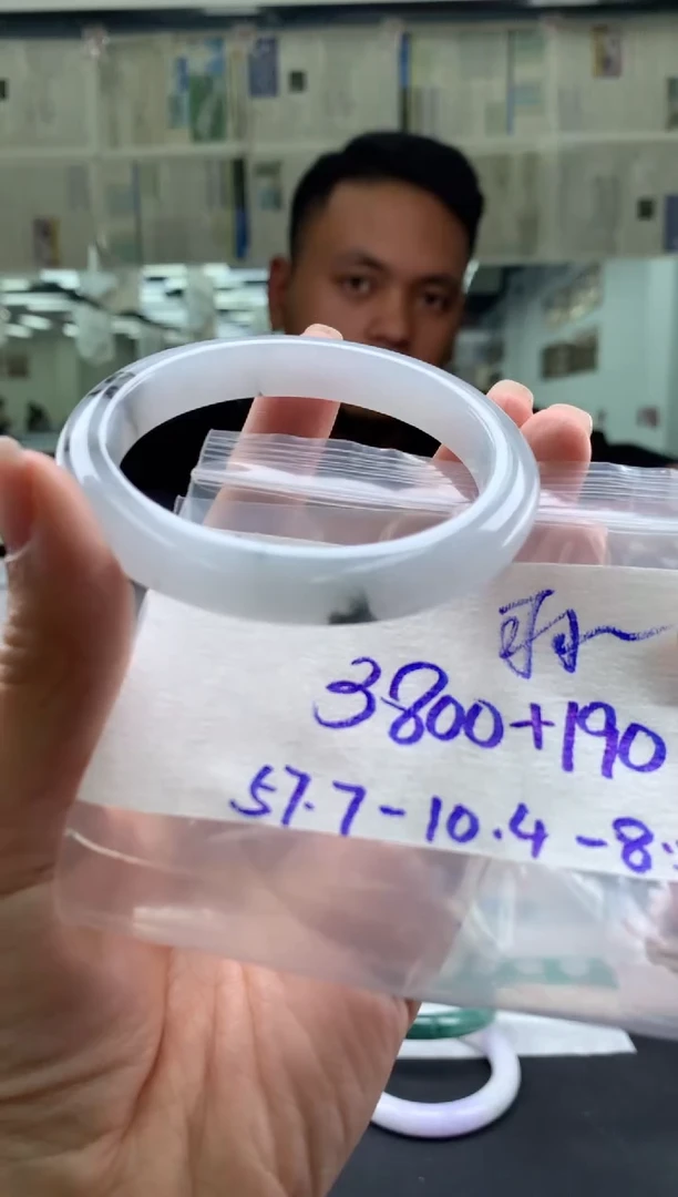 未镶嵌手镯翡翠羽*翡翠手镯 下单联系小耳机#