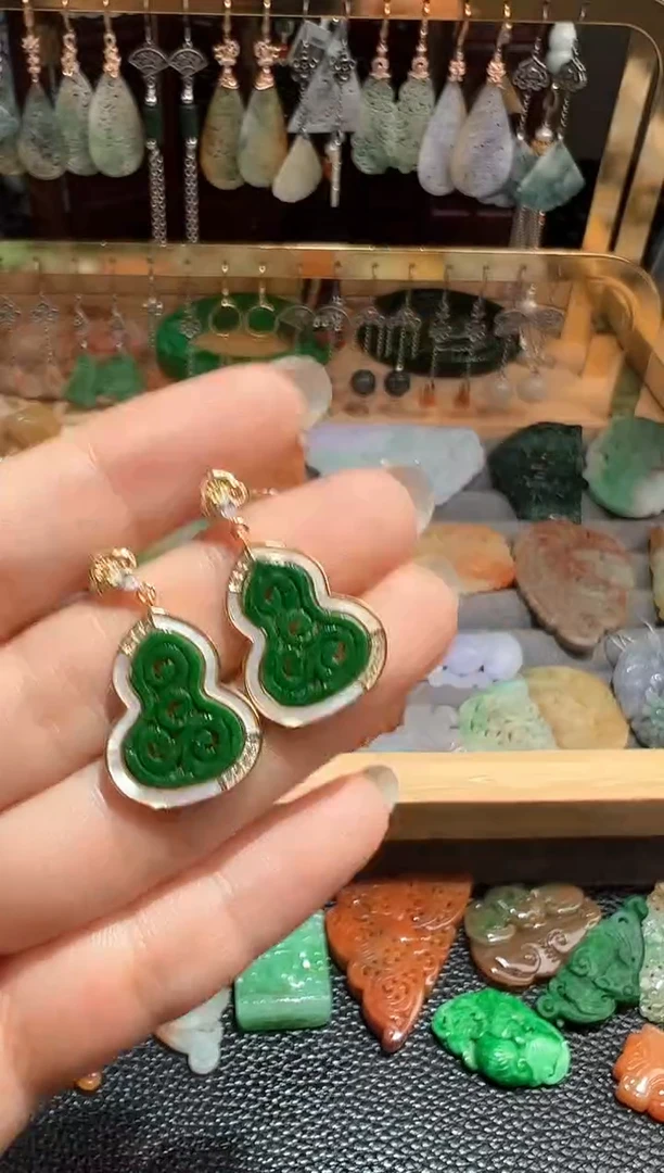 【闪购商品】定制翡翠未镶嵌翡翠