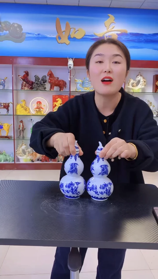 半斤装青花葫芦陶瓷空酒坛一对儿