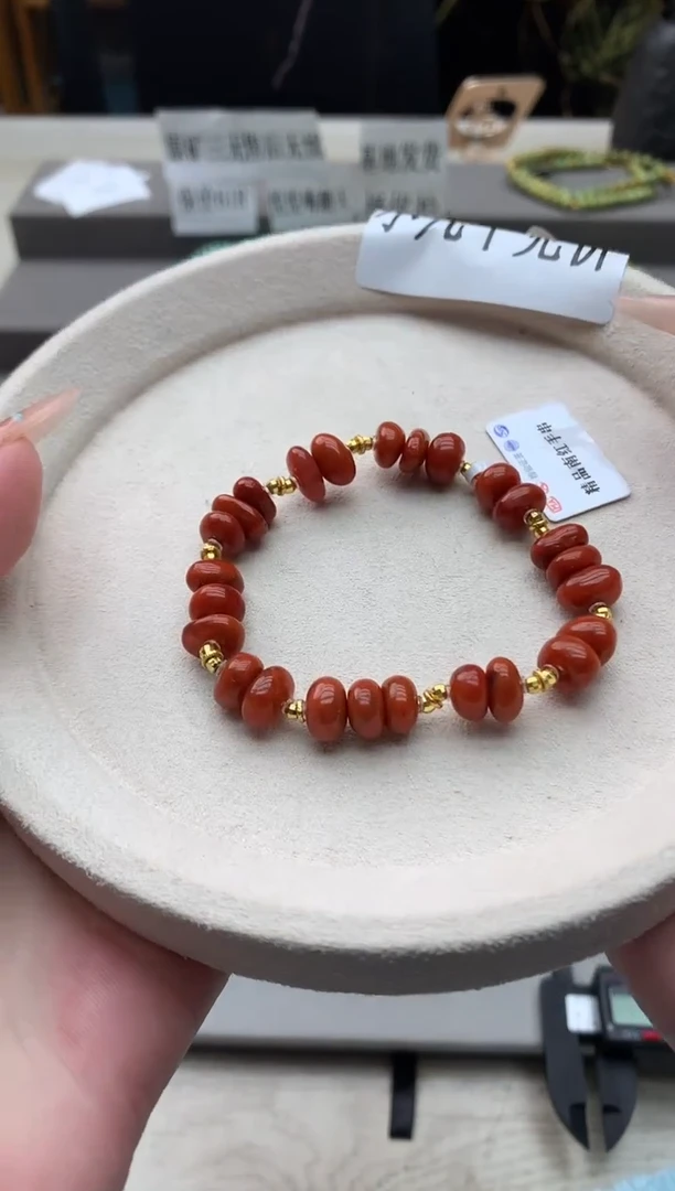 南红玛瑙手串未镶嵌Q88