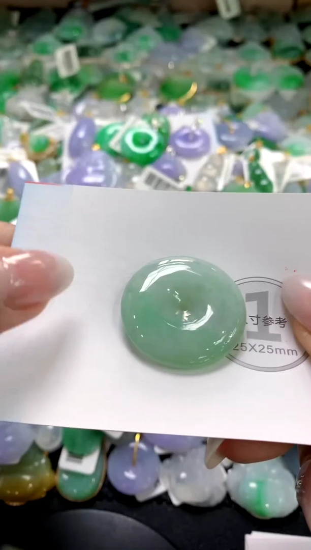 颈饰未镶嵌翡翠1111111111111111