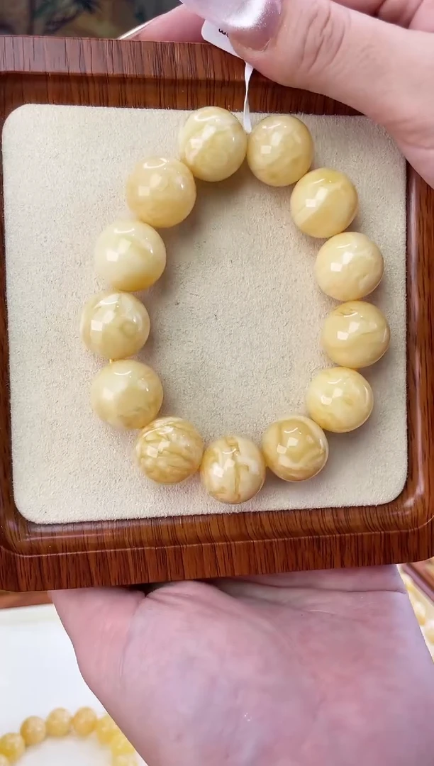未镶嵌蜜蜡裸石手串