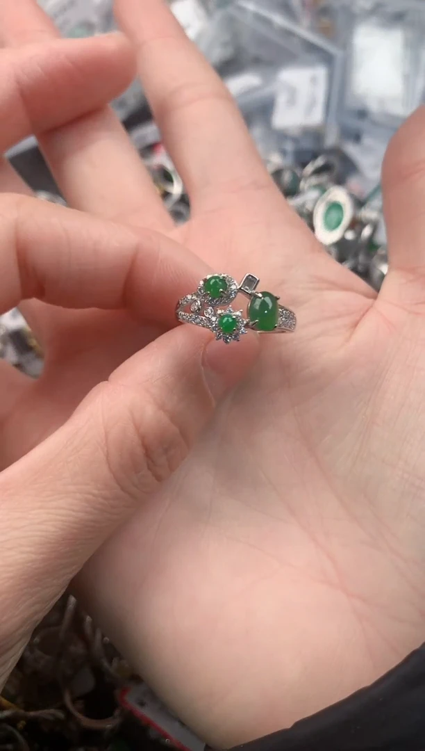 银S925镶嵌戒指翡翠2                        1