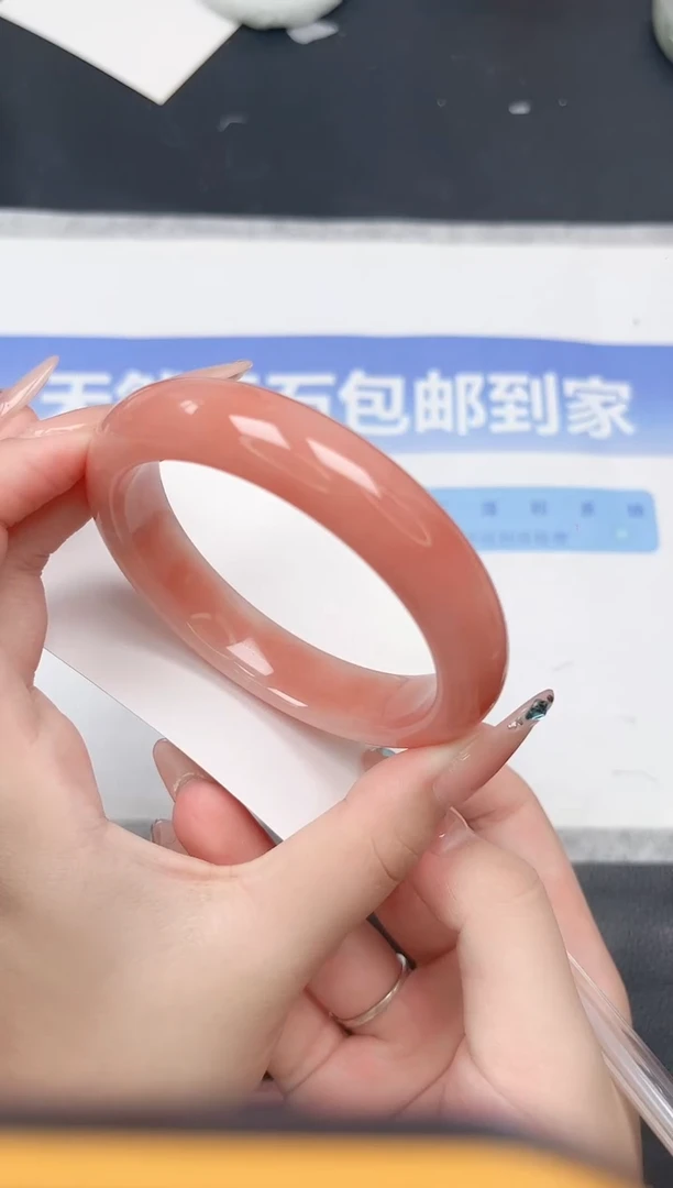 未镶嵌手镯石英质玉137-60
