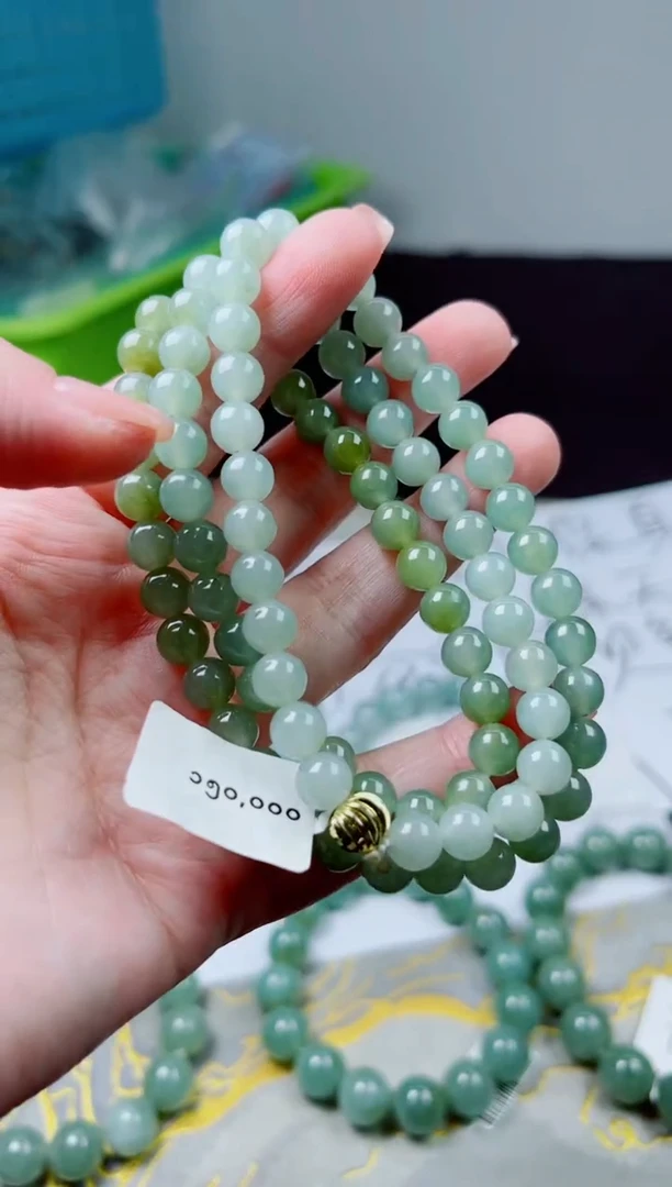 未镶嵌定制翡翠翡翠