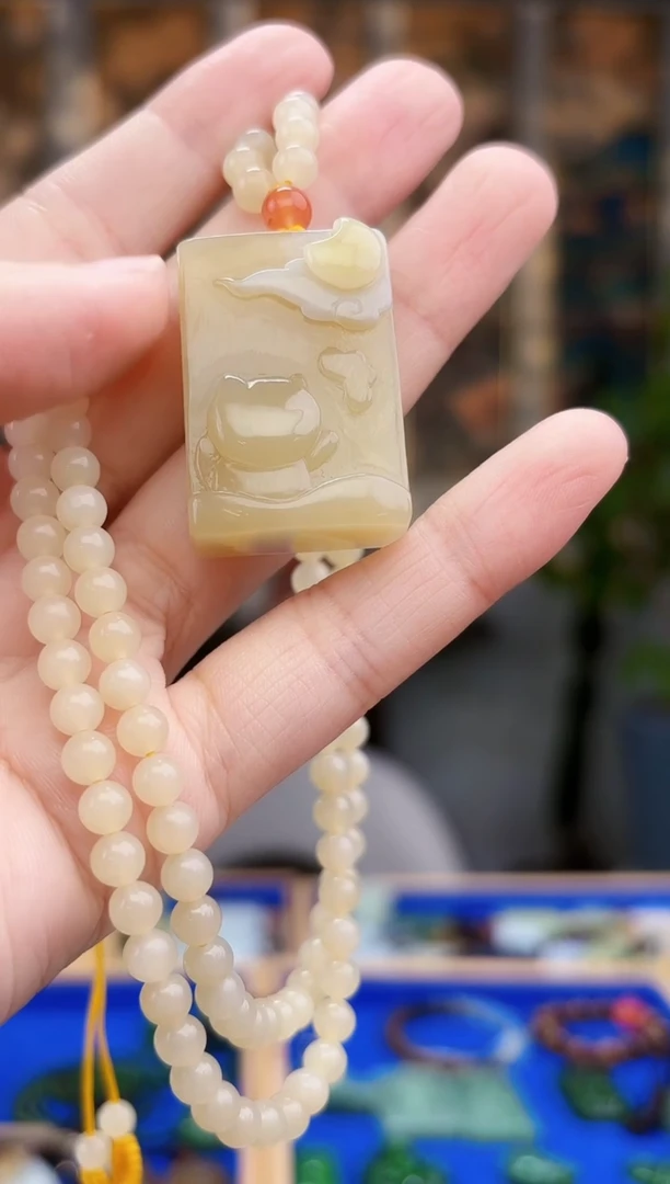 未镶嵌和田玉挂件拍一发一