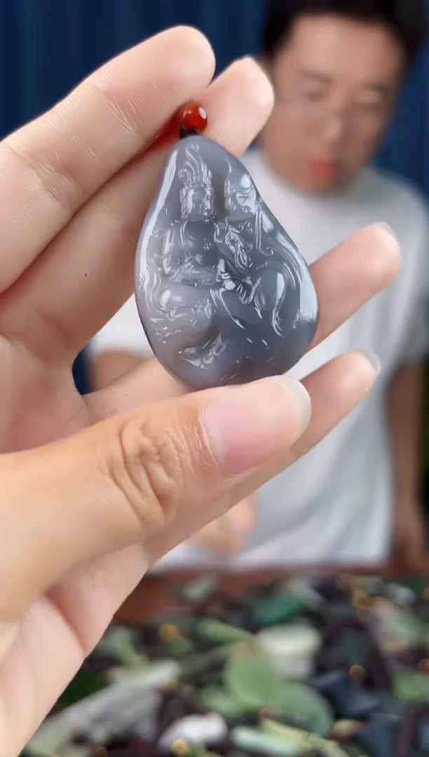 未镶嵌和田玉挂件拍一发一，多样性发货