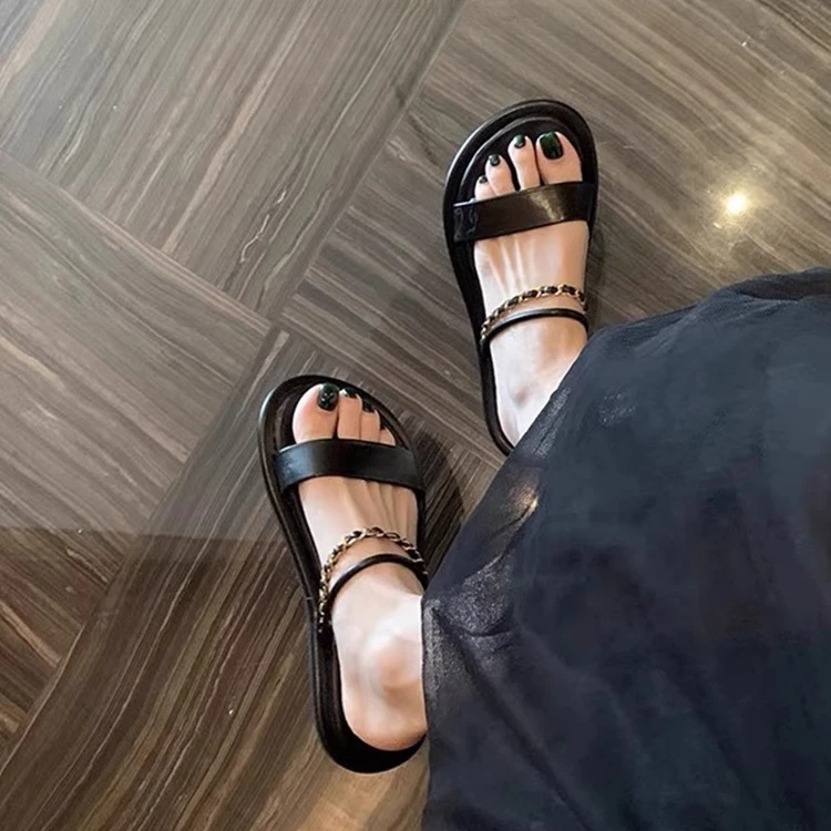 法式平底一字拖鞋女两穿2025夏季新款金属链条休闲沙滩鞋罗马凉鞋
