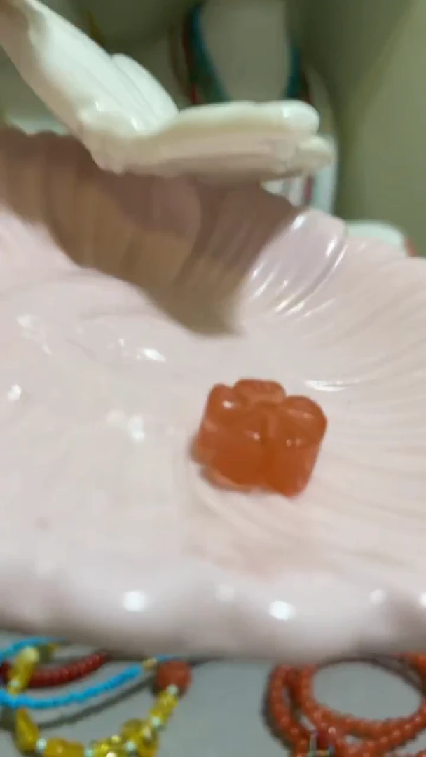 未镶嵌南红玛瑙珠宝奇石10.5mm花花