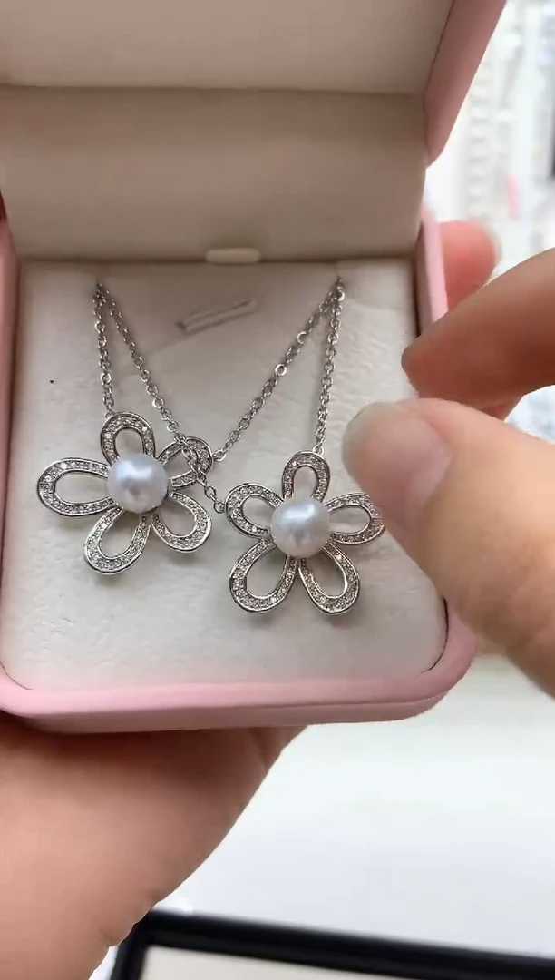 【闪购商品】淡水珍珠颈饰合金多样性发其一非无瑕