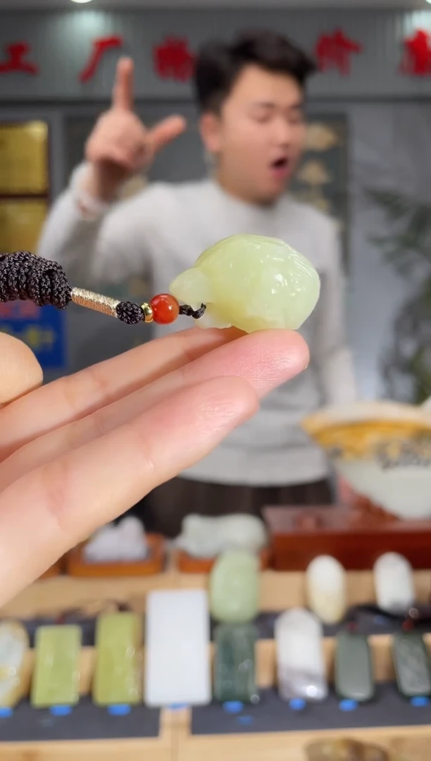 【闪购商品】和田玉颈饰未镶嵌拍一发一 多样性发货