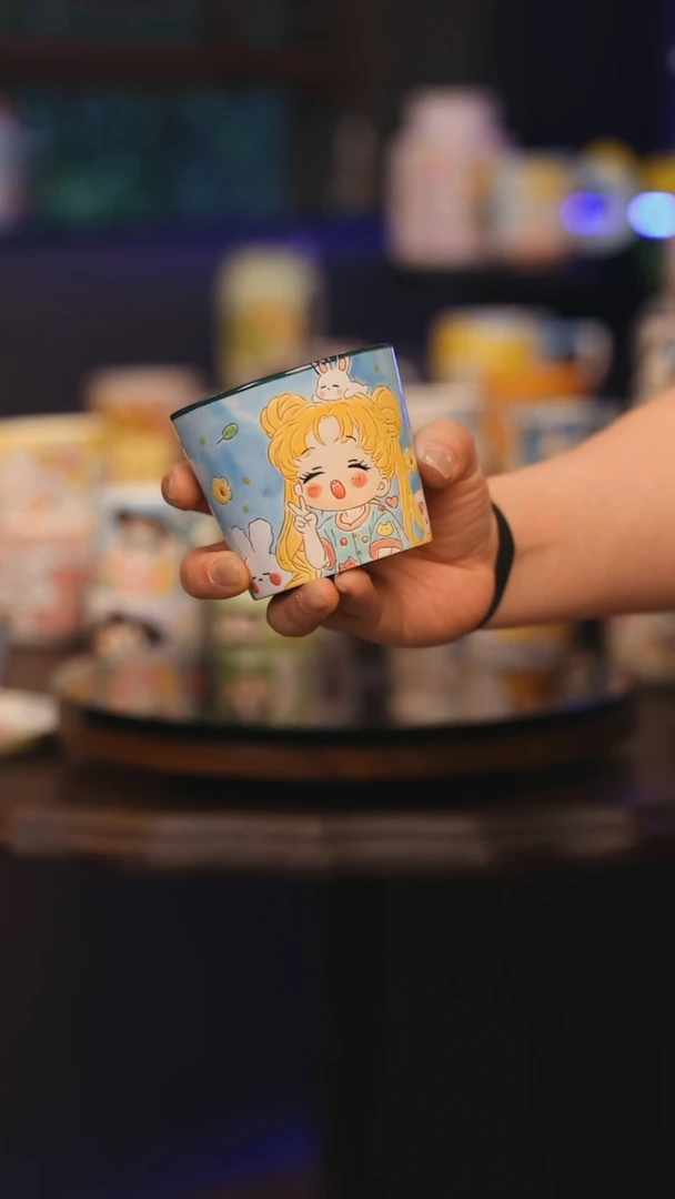 【闪购商品】摆件景德镇釉下彩绘设计师款式陶瓷