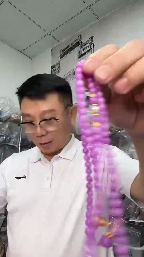 裸石琥珀未镶嵌（有瑕介意勿拍）