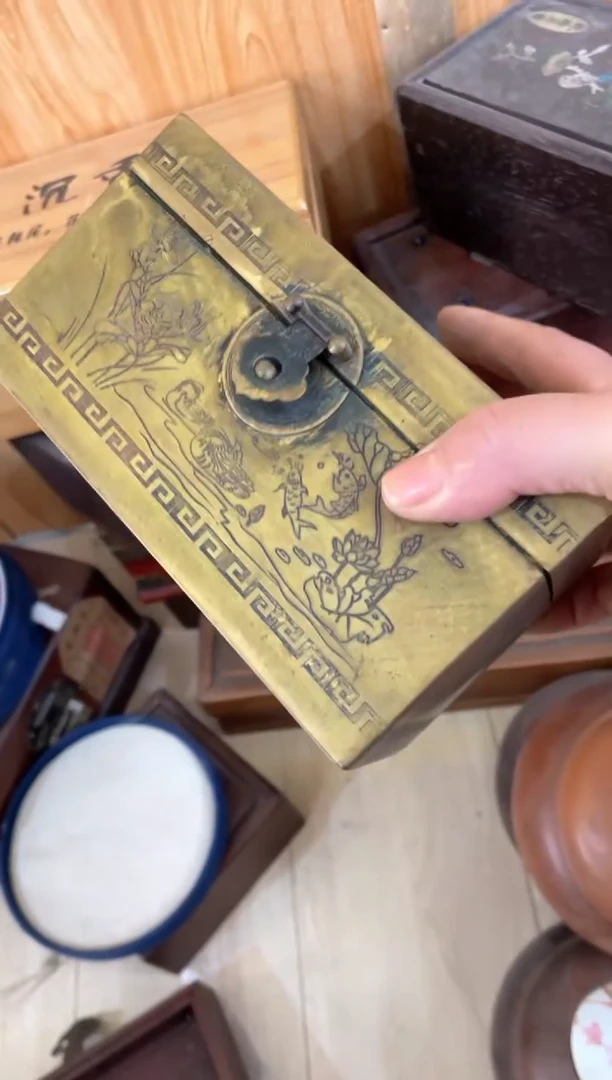 【闪购商品】摆件宫廷影视老旧工艺摆件