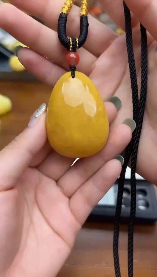 未镶嵌蜜蜡裸石蜜蜡吊坠