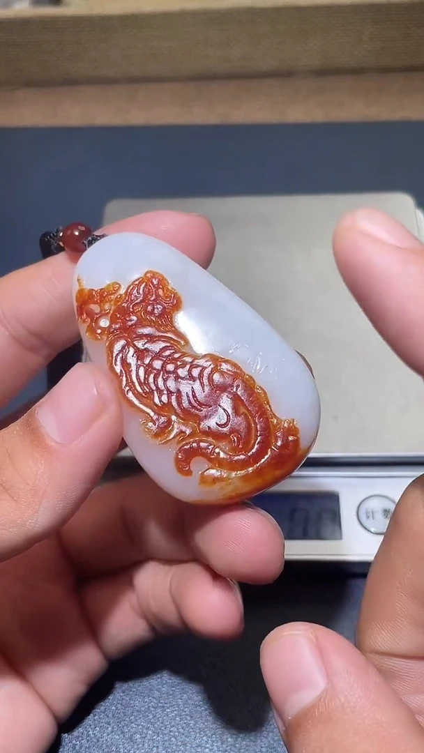 和田玉未镶嵌颈饰大**海HX