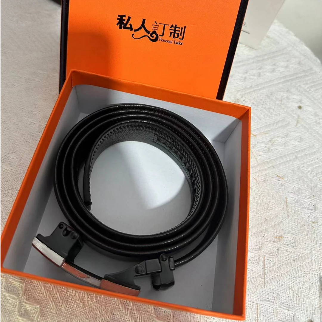 新款百搭休闲商务潮牌腰带