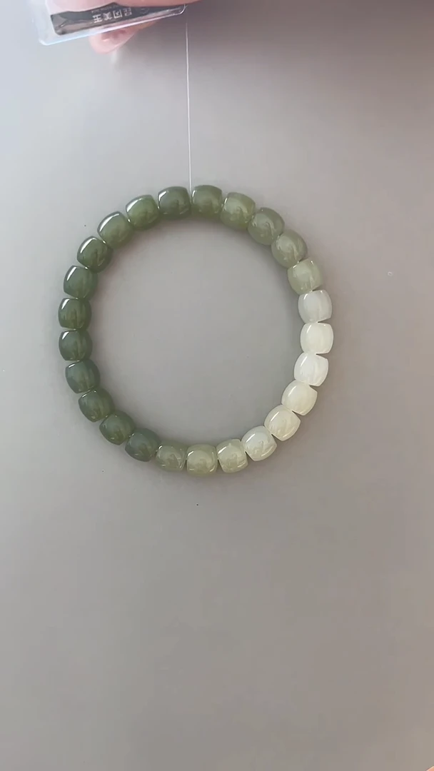 手串未镶嵌和田玉和田玉桶珠手串8MM