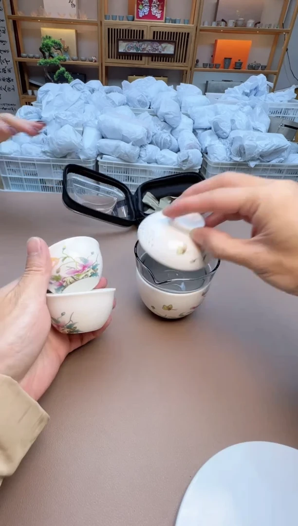 【闪购商品】摆件瓷制品S1111111111111