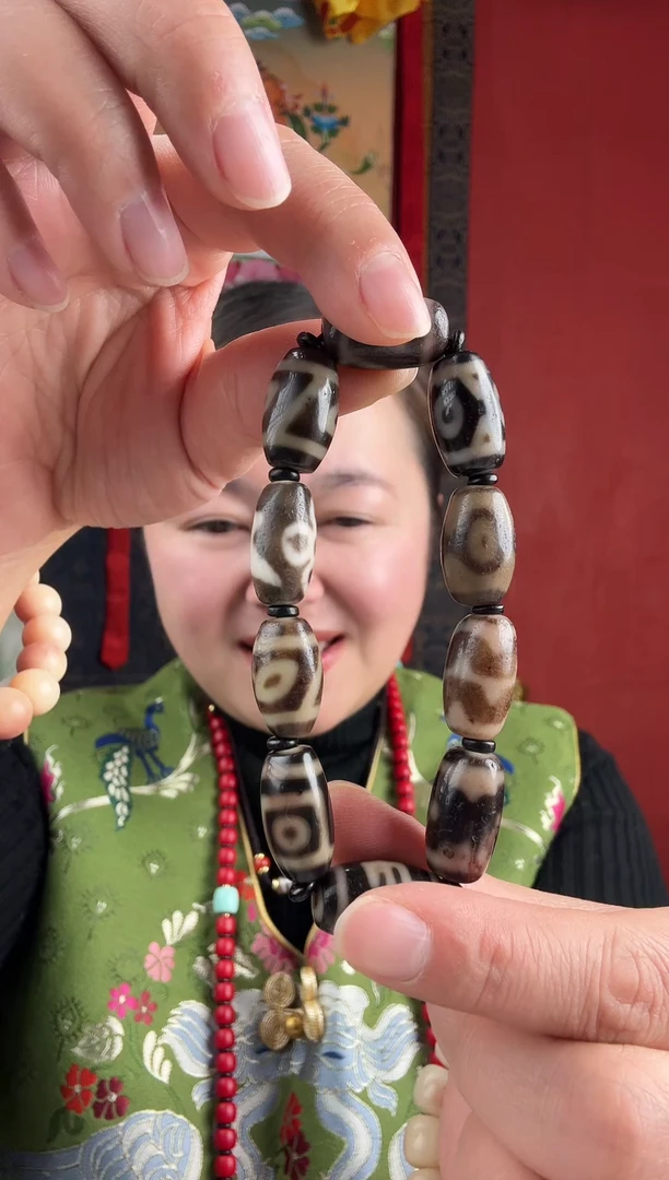 无非金属藏地黑白古串