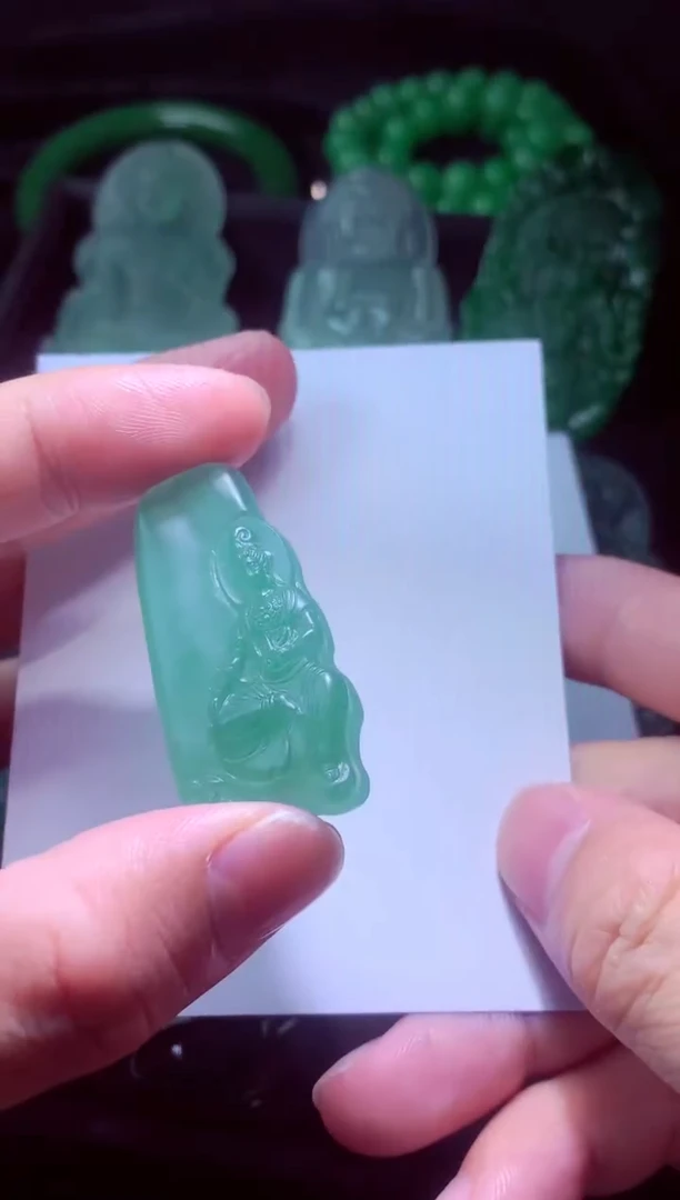 未镶嵌定制翡翠ღ****࿐天然缅甸翡翠A货毛货吊坠