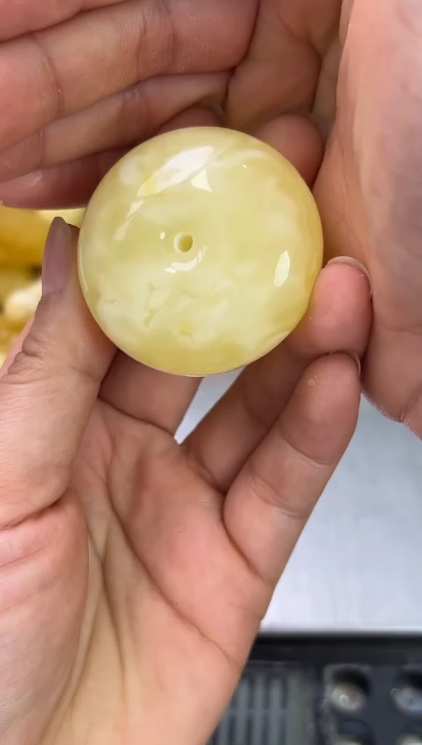 裸石琥珀未镶嵌琥珀蜜蜡吊坠