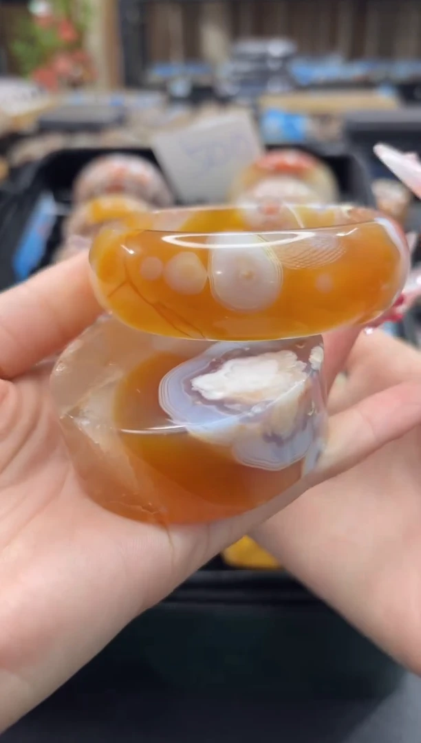 未镶嵌手镯石英质玉375(61圈赠送镯心)