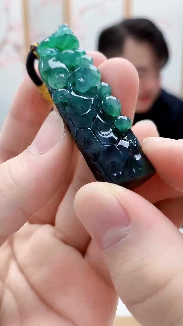 未镶嵌定制翡翠5060bb-毛货挂件19