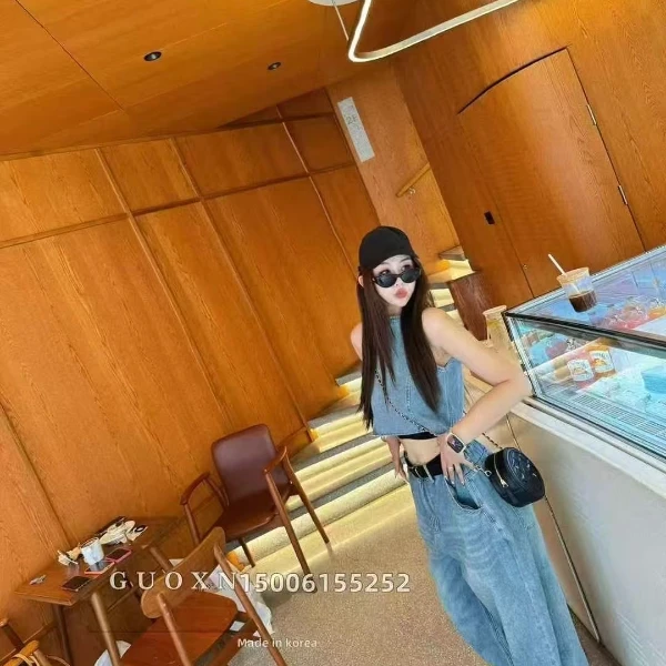 短款t恤性感辣妹风修身时尚套装气质牛仔蓝色休闲夏季显瘦百搭