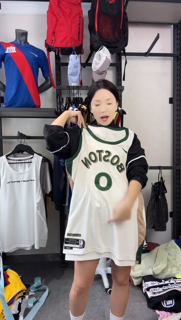 117编码 瑕疵款直播间过款为准 尺码