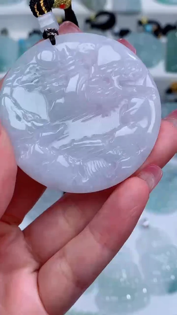 翡翠未镶嵌颈饰吊坠