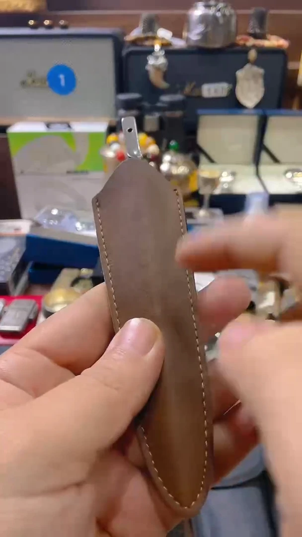 瓷片闪购商品 如图所示