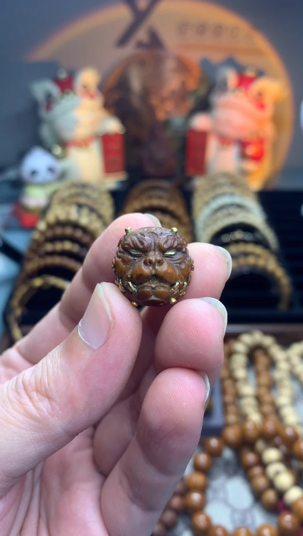 紫金鼠把件紫金鼠雕刻单颗满镶嵌狗王卡18mm