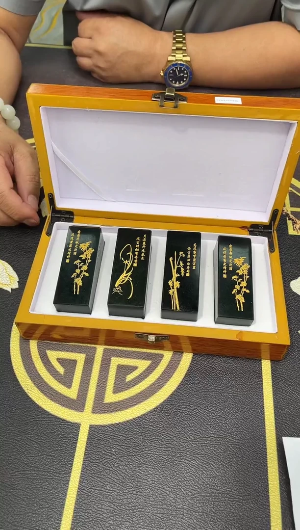 和田玉未镶嵌颈饰S737