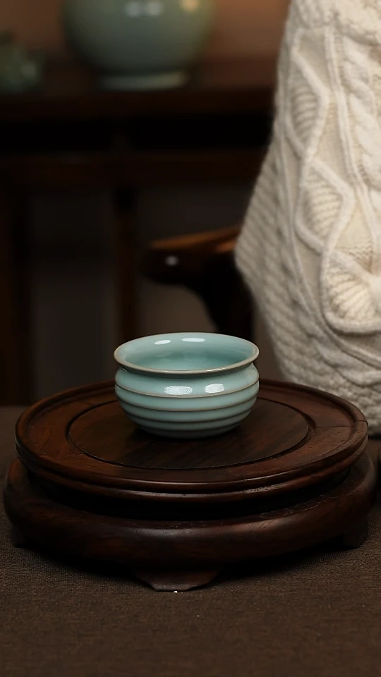 瓷片天青色全手工玹纹杯80ml微瑕不带礼盒