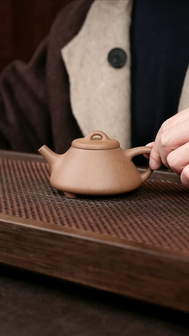 茶壶紫砂老段子冶