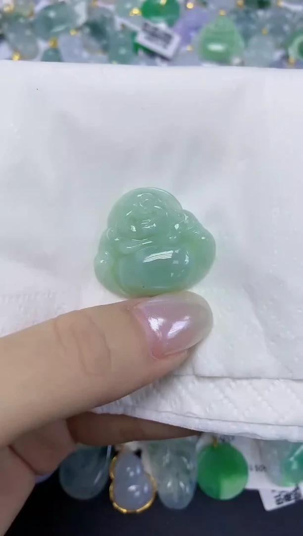 翡翠未镶嵌颈饰天然缅甸翡翠A货