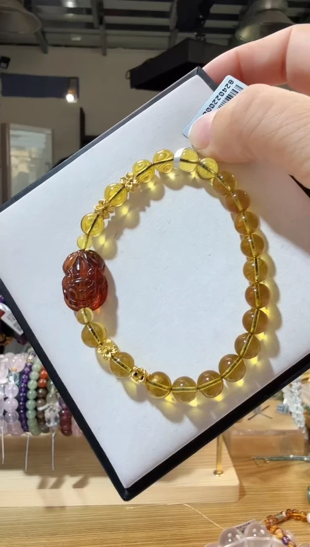 手链琥珀未镶嵌优7123 约7mm