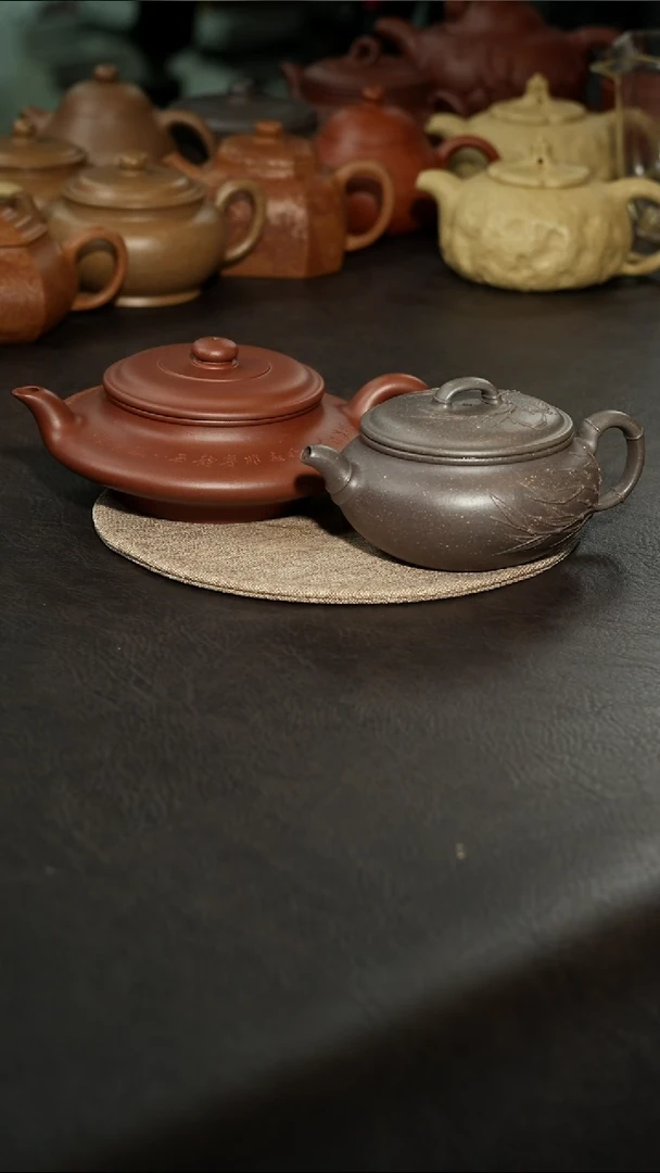 茶壶紫砂海*两个茶壶虚扁和碗竹