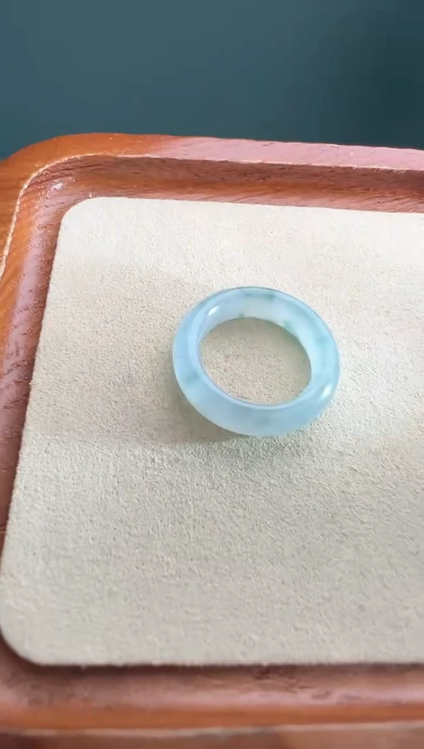 未镶嵌定制翡翠i**x飘花戒圈
