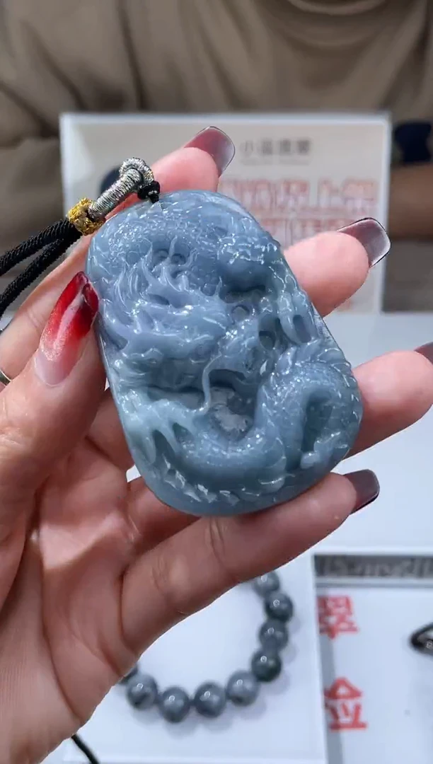 【闪购商品】定制翡翠未镶嵌不退不换随机发CMH1件-A