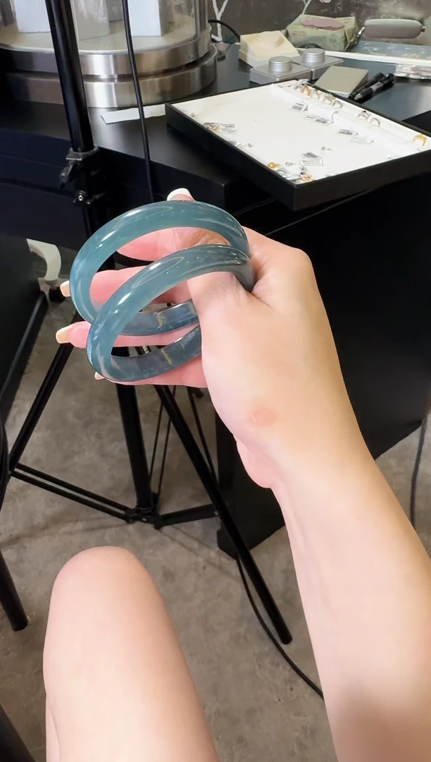 未镶嵌手镯翡翠KBR0913046